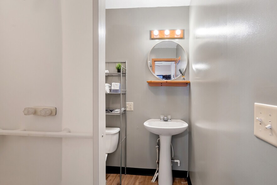 More Photos Of 596 Main St, Sterling Storefront Retail Office For Sale