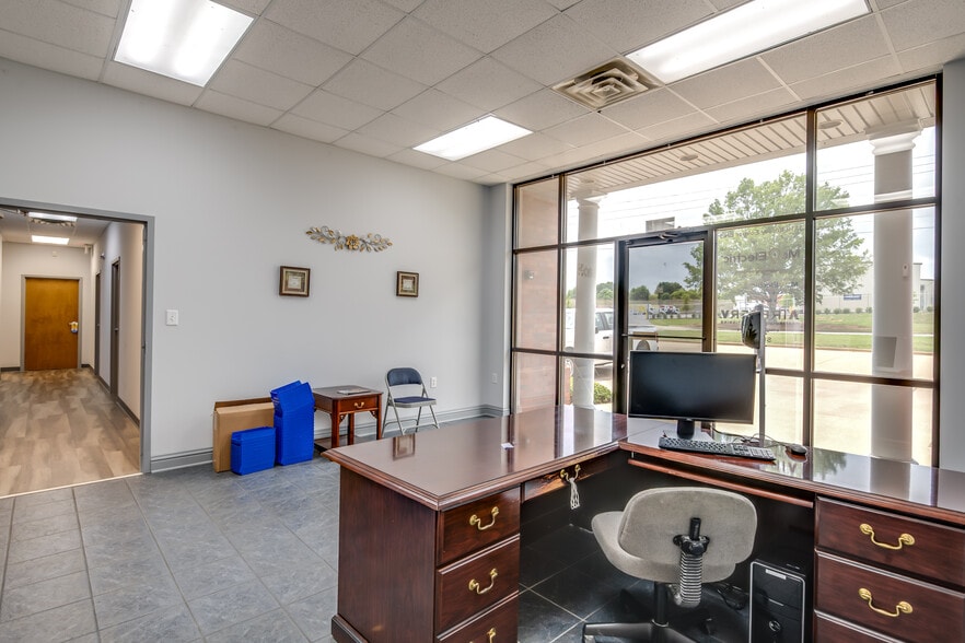 More Photos Of 1110 Emory Folmar Blvd, Montgomery Industrial For Sale