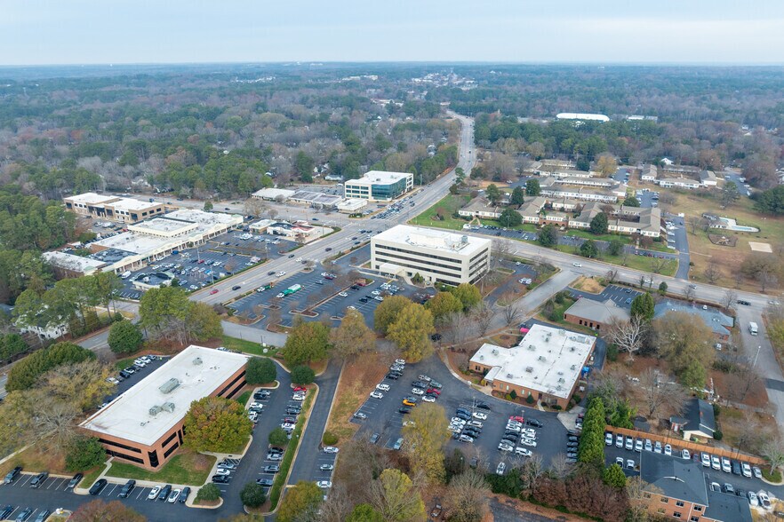 More Photos Of 5000 Falls of Neuse Rd, Raleigh Office For Lease