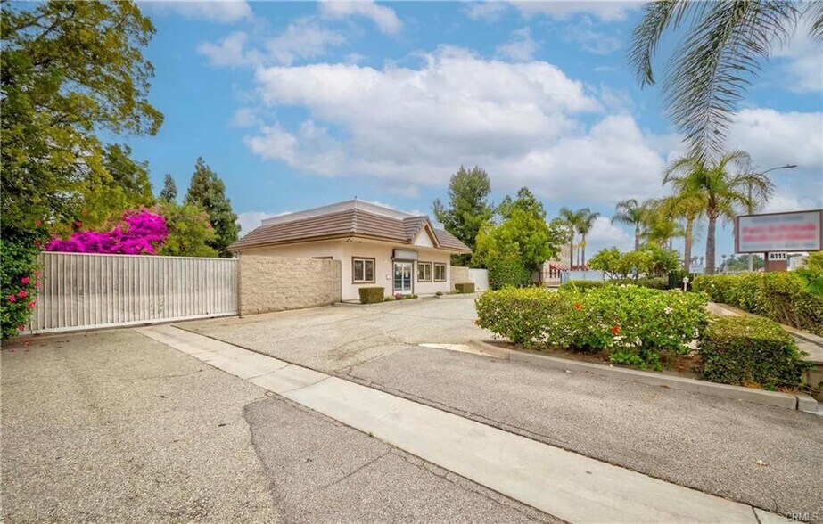 More Photos Of 8111 W Commonwealth Ave, Buena Park Medical For Sale