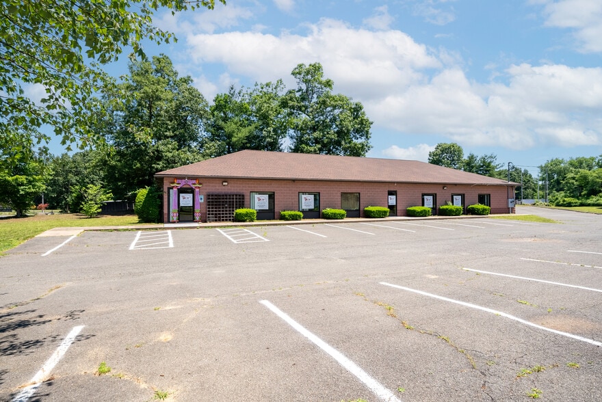 More Photos Of 605 Silver St, Agawam Storefront Retail Office For Sale