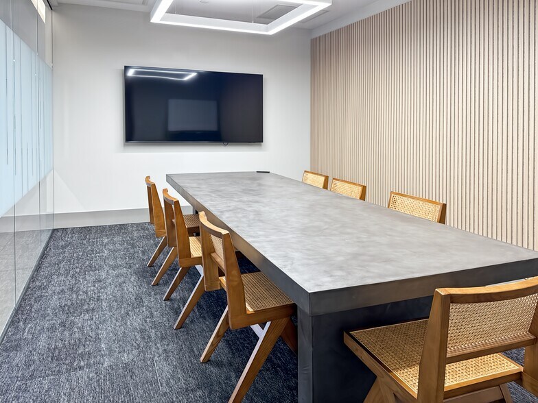 More Photos Of 1895 Tyler St, Hollywood Coworking Space