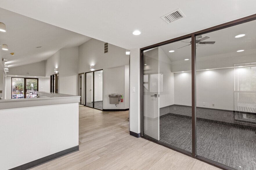More Photos Of 1515 S Boulder Ave, Tulsa Office For Lease