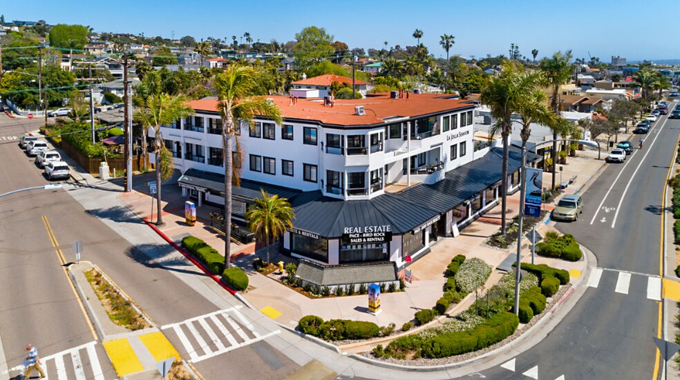 More Photos Of 5685-5693 La Jolla Blvd, La Jolla Apartments For Lease