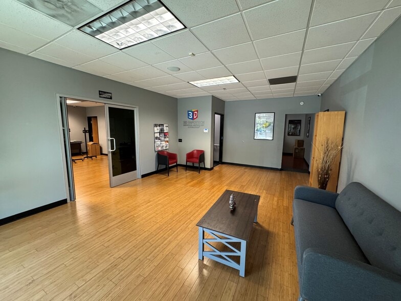 More Photos Of 5-11 Hubble Dr, Irvine Light Manufacturing For Sale