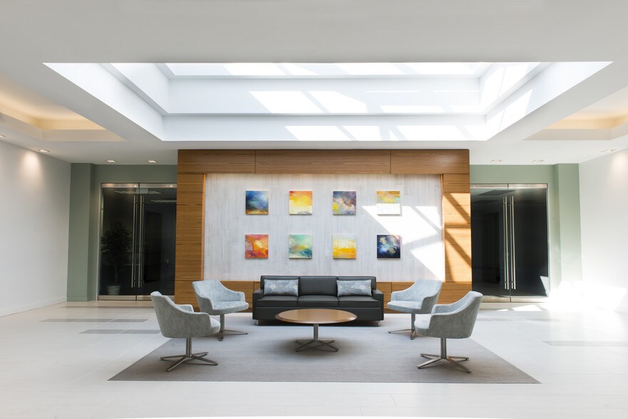 More Photos Of 415 Eagleview Blvd, Exton Office For Lease