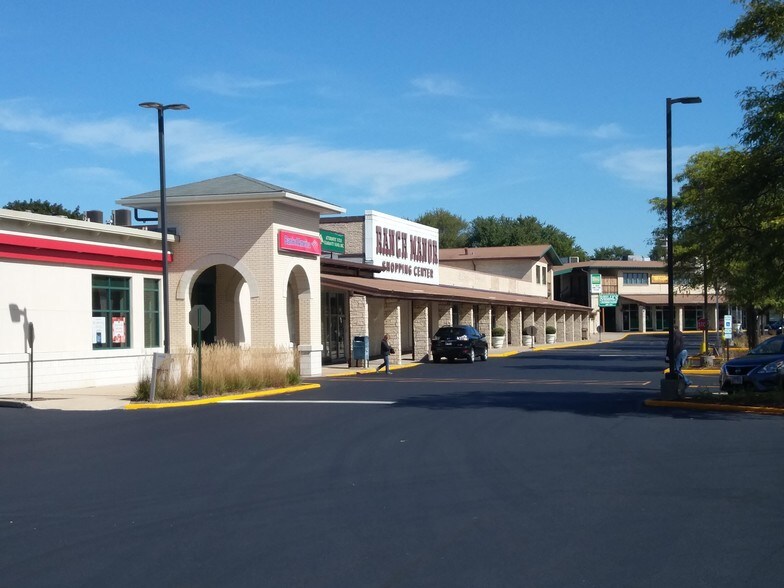 More Photos Of 4000-4046 W 111th St, Oak Lawn Unknown For Lease