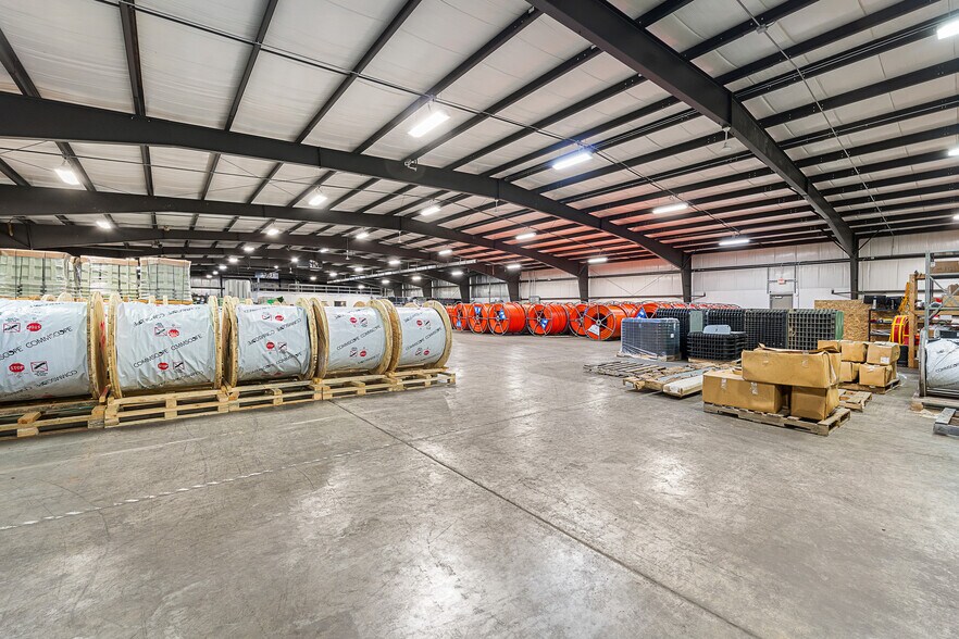 More Photos Of 65 Blodgett Ct, Fond Du Lac Warehouse For Sale