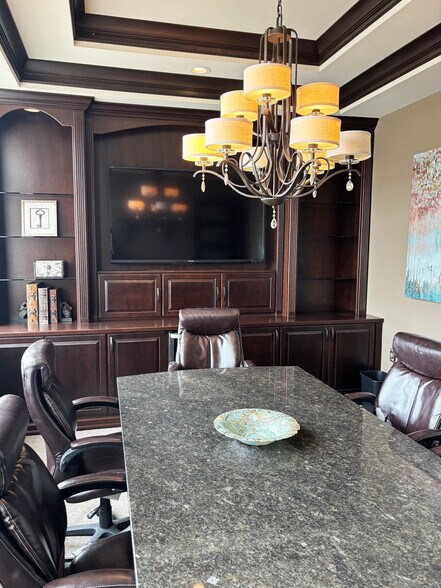 More Photos Of 45489 Market St, Shelby Township Storefront Retail Office For Sale