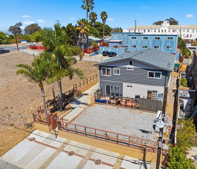 More Photos Of 810 Acacia Ave, Oceanside Apartments For Sale