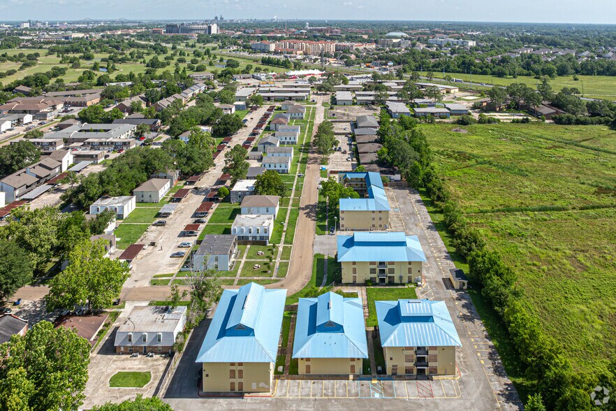 More Photos Of 4759 Earl Gros Ave, Baton Rouge Apartments For Sale