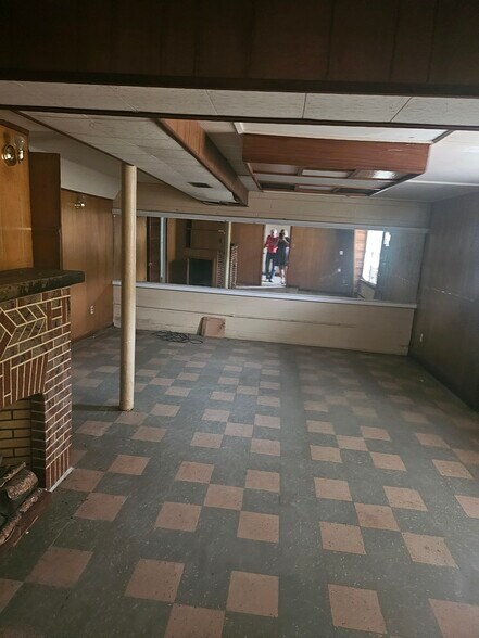 More Photos Of 7100 German Hill Rd, Baltimore Office For Lease