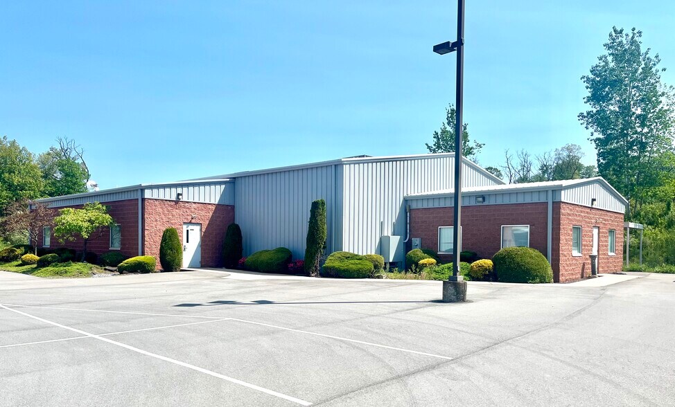 More Photos Of 100 Choate Cir, Montoursville Office For Lease