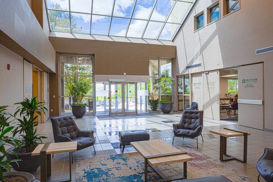 More Photos Of 9844 S 1300 E, Sandy Medical For Lease