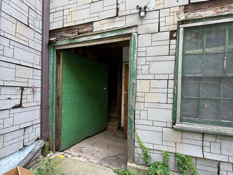 More Photos Of 2251 Troy St, Chicago Land For Sale