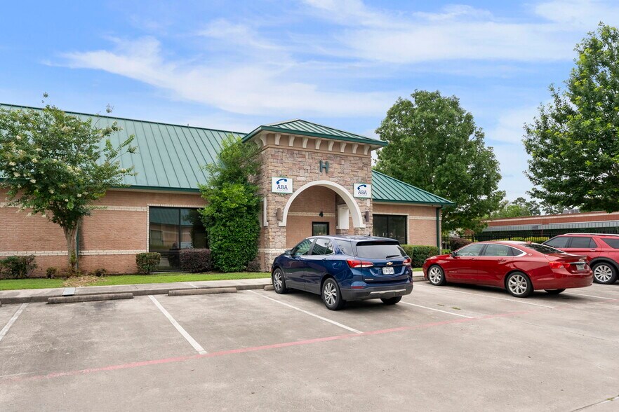 More Photos Of 1125 Cypress Station Dr, Houston Medical For Sale