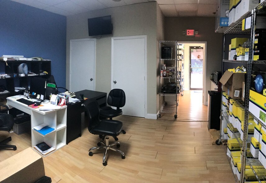More Photos Of 10250-10352 W Sample Rd, Coral Springs Storefront Retail Office For Sale