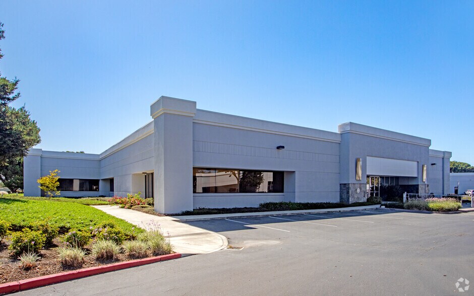 More Photos Of 1800 Bering Dr, San Jose Research And Development For Lease