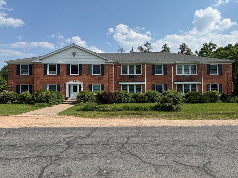 More Photos Of 3701 Robert Pl, Stevens Point Apartments For Sale