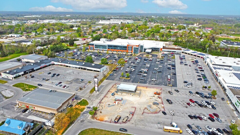 More Photos Of 302 N.L. Rogers Wells Blvd, Glasgow Freestanding For Sale