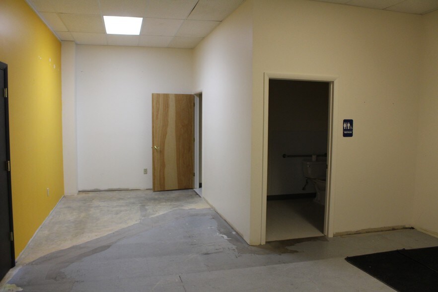 More Photos Of 901-905 10th Ave S, Great Falls Freestanding For Lease