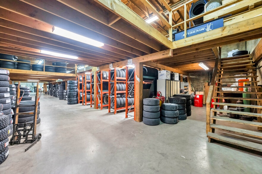 More Photos Of 20010 Industrial Av, Langley Warehouse For Sale