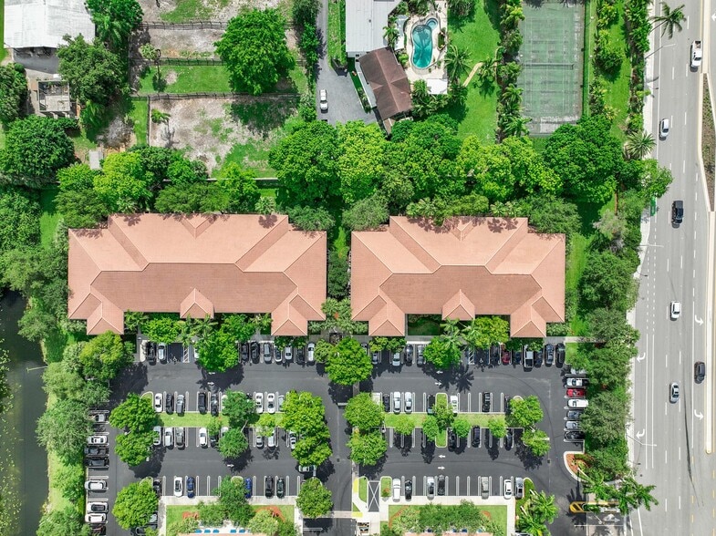 More Photos Of 7301 Wiles Rd, Coral Springs Medical For Sale