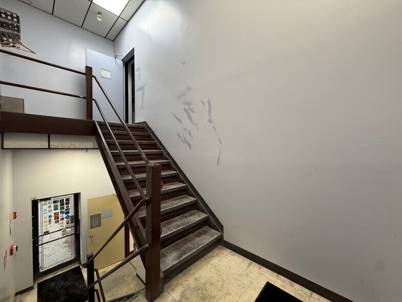 More Photos Of 53-57 Van Dyke St, Wallington Industrial For Lease