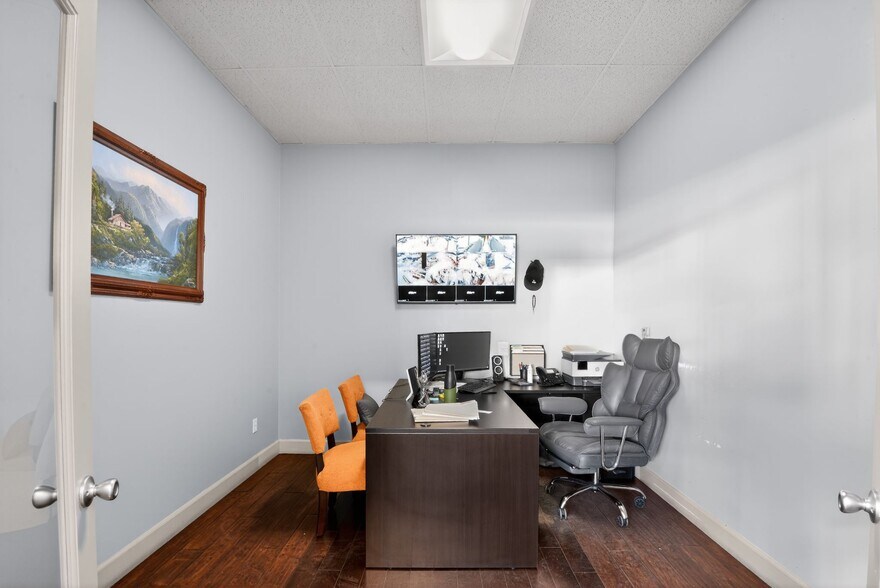 More Photos Of 18314 Sherman Way, Reseda Storefront For Sale