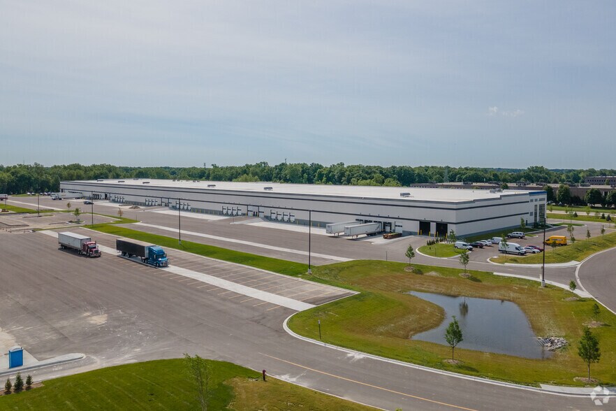 More Photos Of 42000 Ecorse Rd, Van Buren Township Distribution For Lease