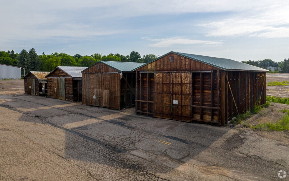 More Photos Of 920 3rd St, Hammond Service For Lease