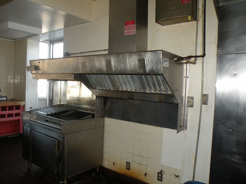 More Photos Of 634 Knox Blvd, Radcliff Restaurant For Sale