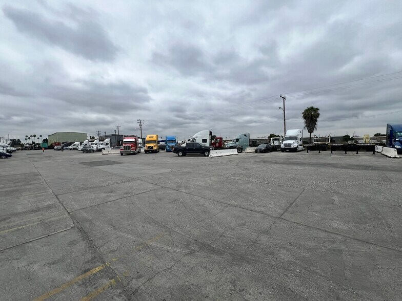 More Photos Of 5630 Cherry Ave, Long Beach Land For Lease