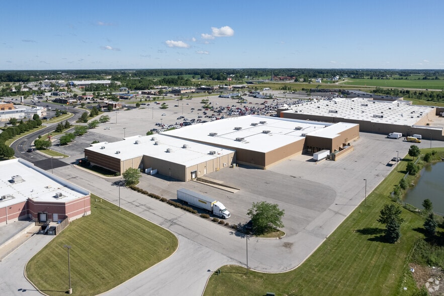 More Photos Of 10550 Maysville Rd, Fort Wayne Unknown For Lease
