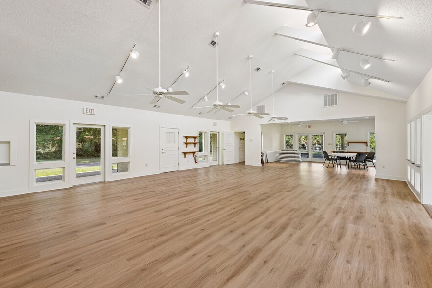More Photos Of 205 Coosaw Way, Ridgeland Lodge Meeting Hall For Sale