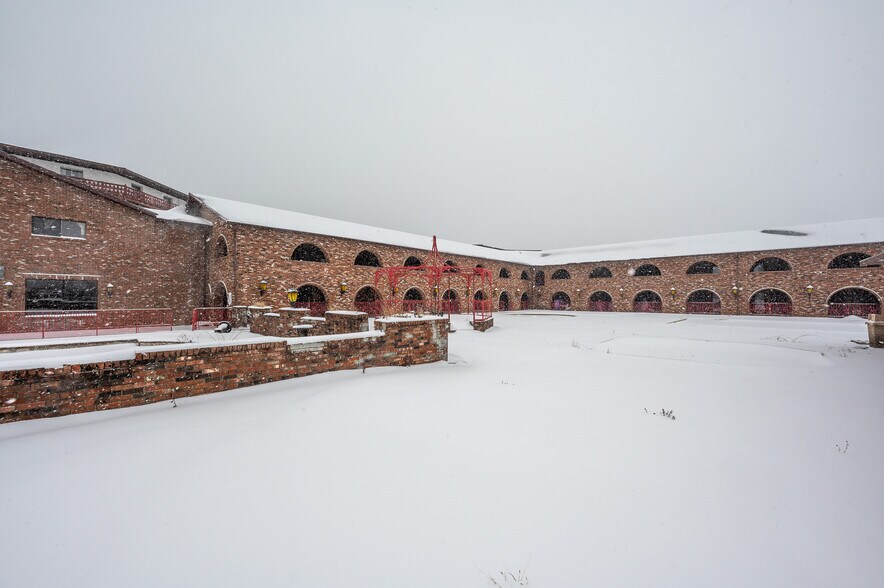 More Photos Of 4858 Route 32, Catskill Hotel For Sale