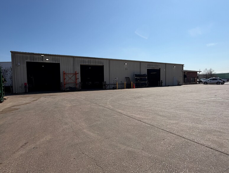 More Photos Of 12350 Taylor Rd, Houston Warehouse For Lease