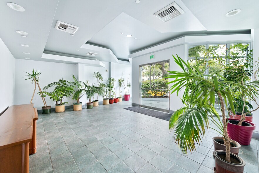 More Photos Of 1417 6th St, Santa Monica Loft Creative Space For Lease