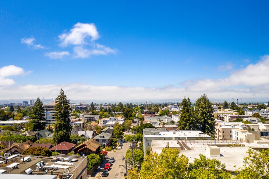 More Photos Of 2539 Telegraph Ave, Berkeley Apartments For Lease