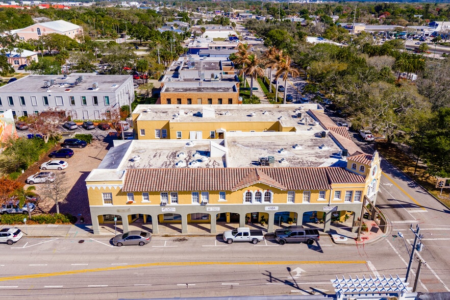 More Photos Of 2101 14th Ave, Vero Beach Apartments For Sale