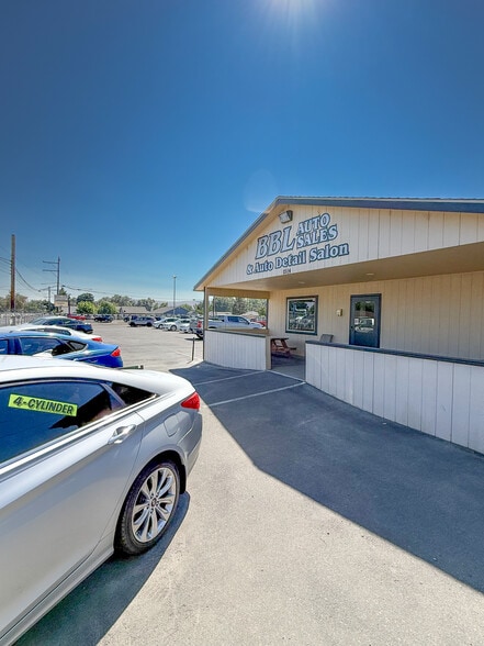 More Photos Of 1514 S 18th St, Yakima Auto Dealership For Sale