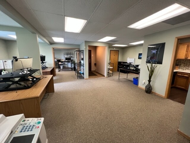 More Photos Of 4950-4960 Lincoln Dr, Edina Office For Sale