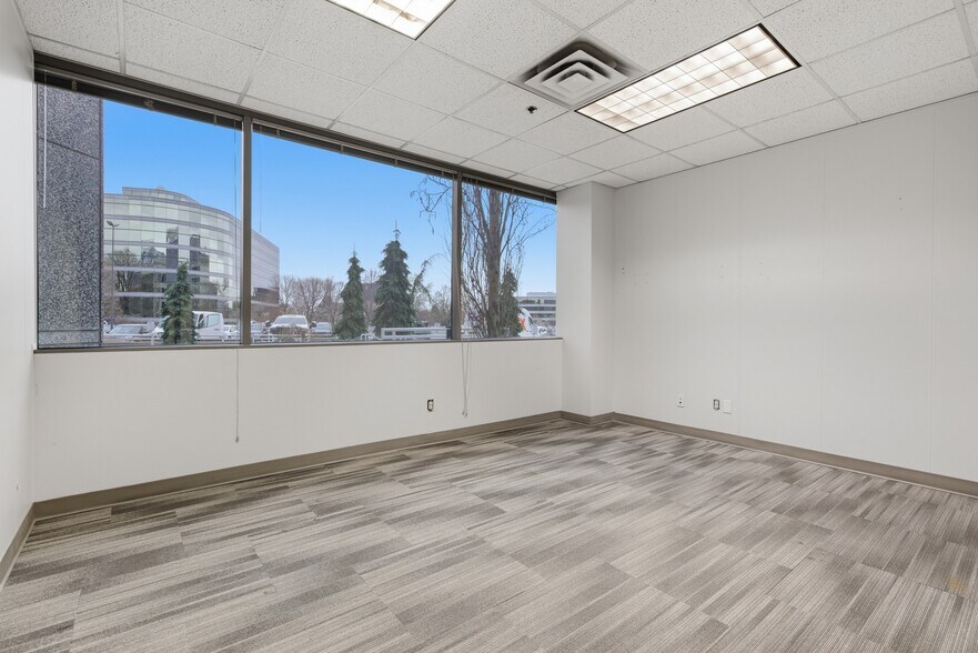 More Photos Of 6995 S Union Park Ctr, Midvale Office For Lease
