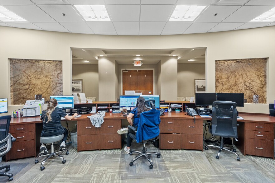 More Photos Of 6705 S Red Rd, Coral Gables Office Residential For Lease