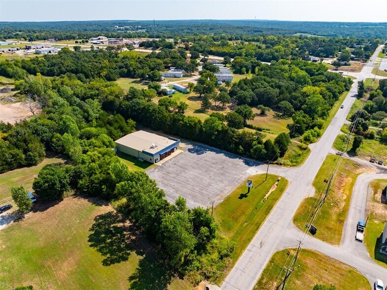 More Photos Of 1110 Stothers Ave, Seminole Theater Concert Hall For Sale