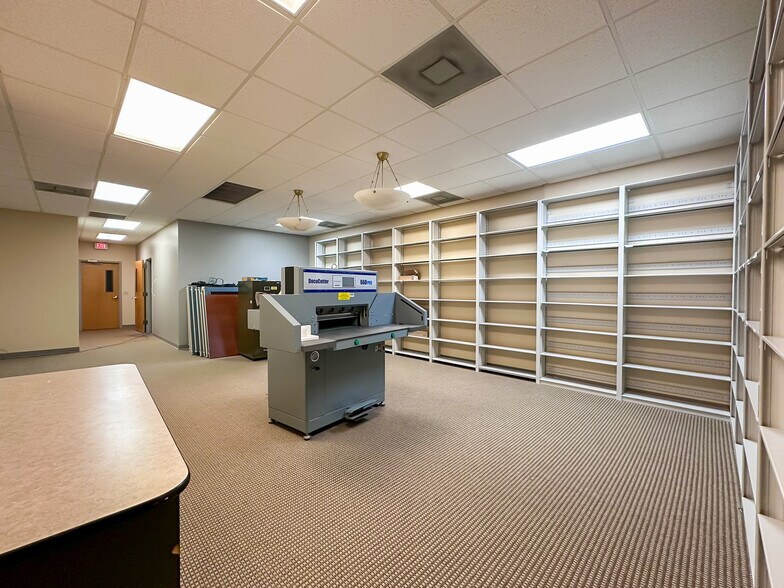 More Photos Of 2115 Harden Blvd, Lakeland Medical For Lease