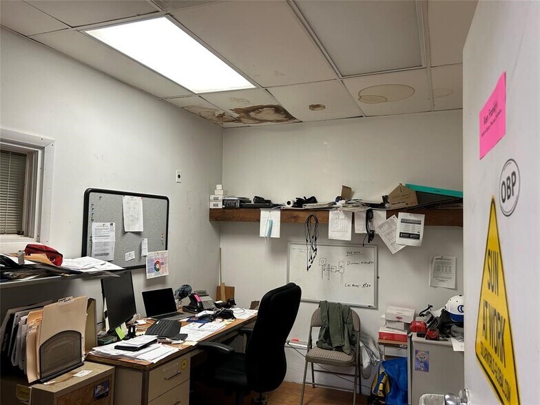 More Photos Of 300 North St, Endicott Warehouse For Sale