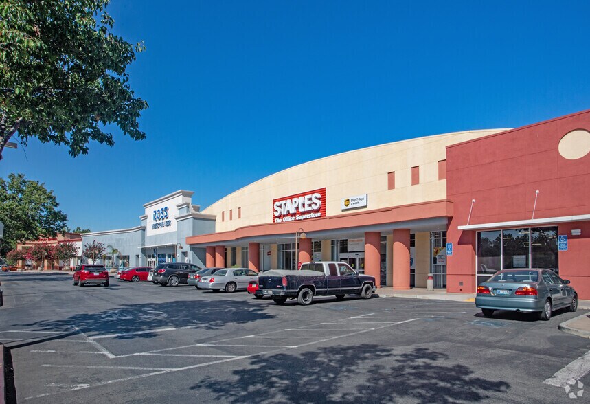 More Photos Of 101-125 Bernal Rd, San Jose Unknown For Lease