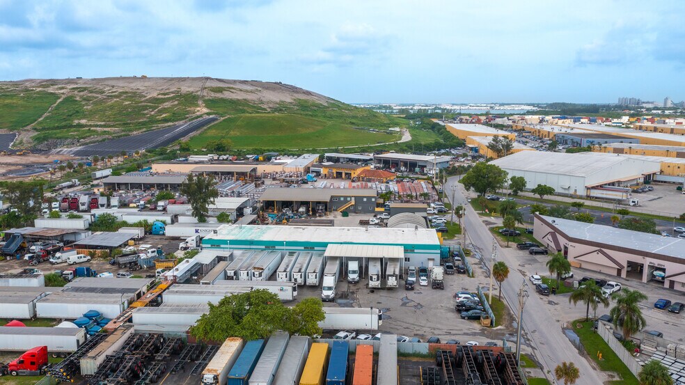 More Photos Of 9000 NW 97th Ter, Medley Manufacturing For Sale