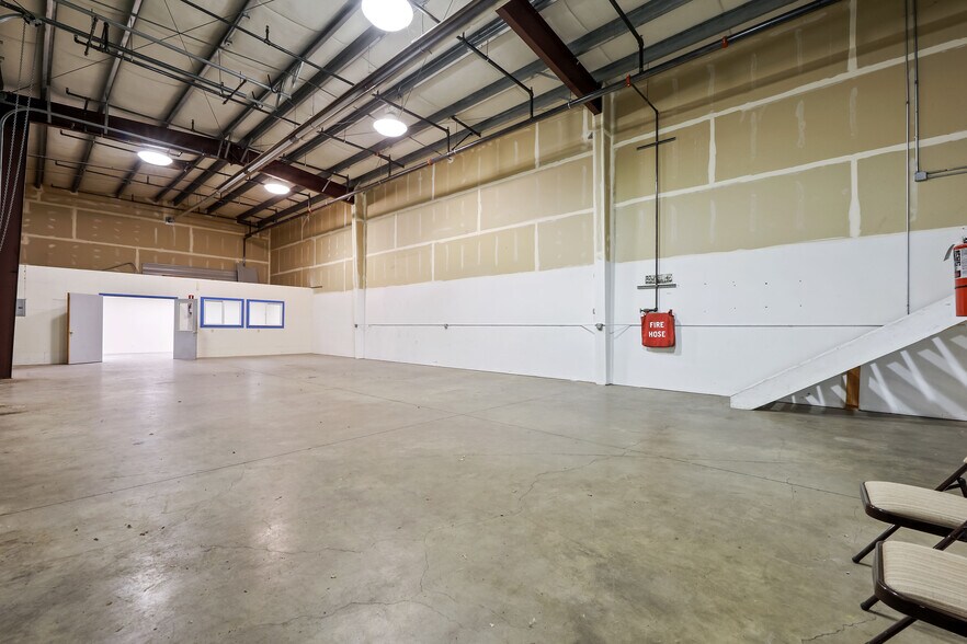 More Photos Of 1718 SE 8th Ave, Camas Warehouse For Sale